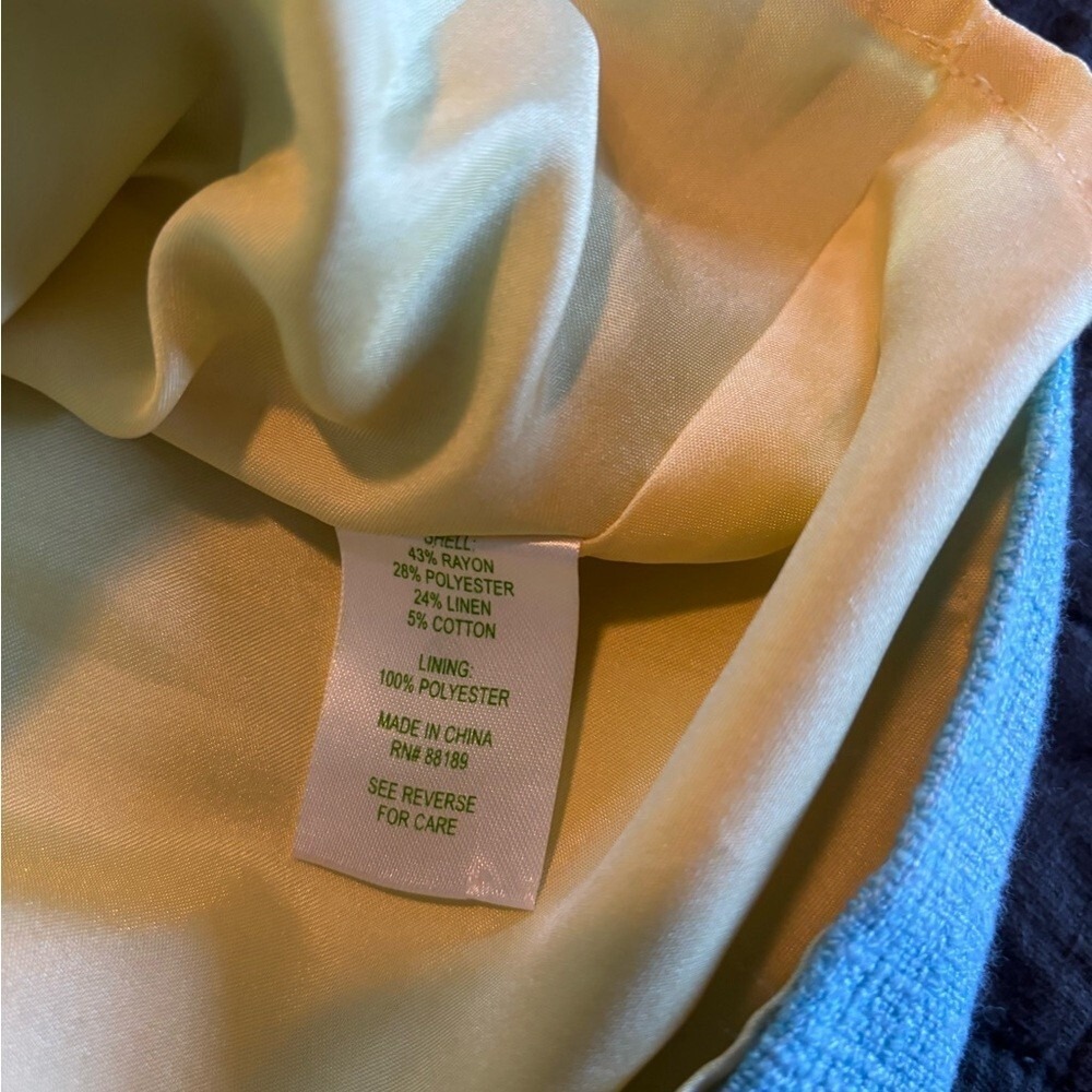 Lilly Pulitzer Blue Linen Blend Ruffle Faux Wrap‎ Mini Skirt Gold Buttons Size 2 - Picture 5 of 6